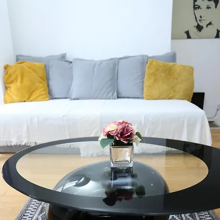 Gorgeous 2 Bedroom 2 Bathroom Woolwich Londres Extérieur photo